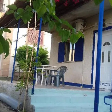 Holiday home Private House In Kato Achaia